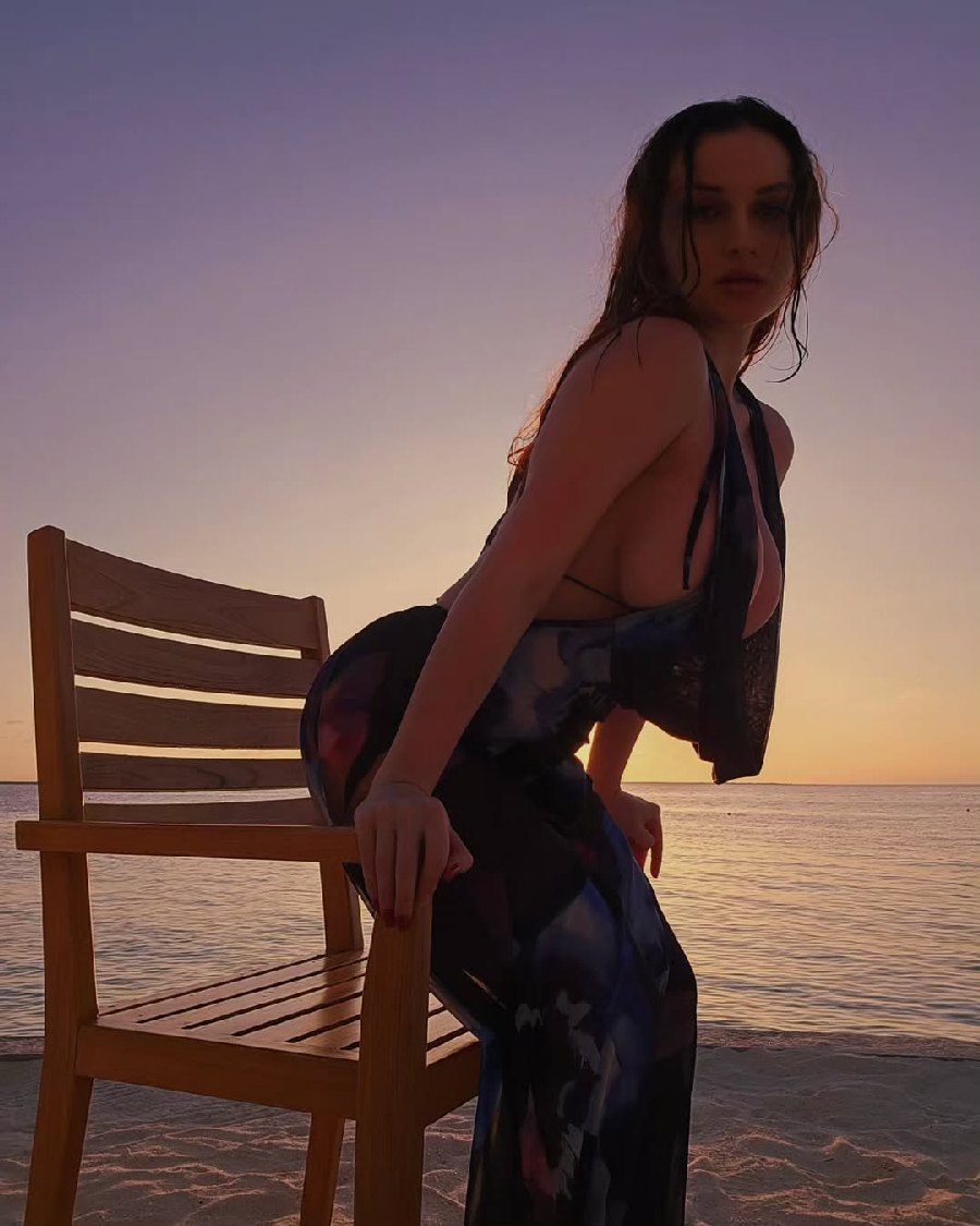 Sexy girl Miranda Faith nude in Ho Chi Minh