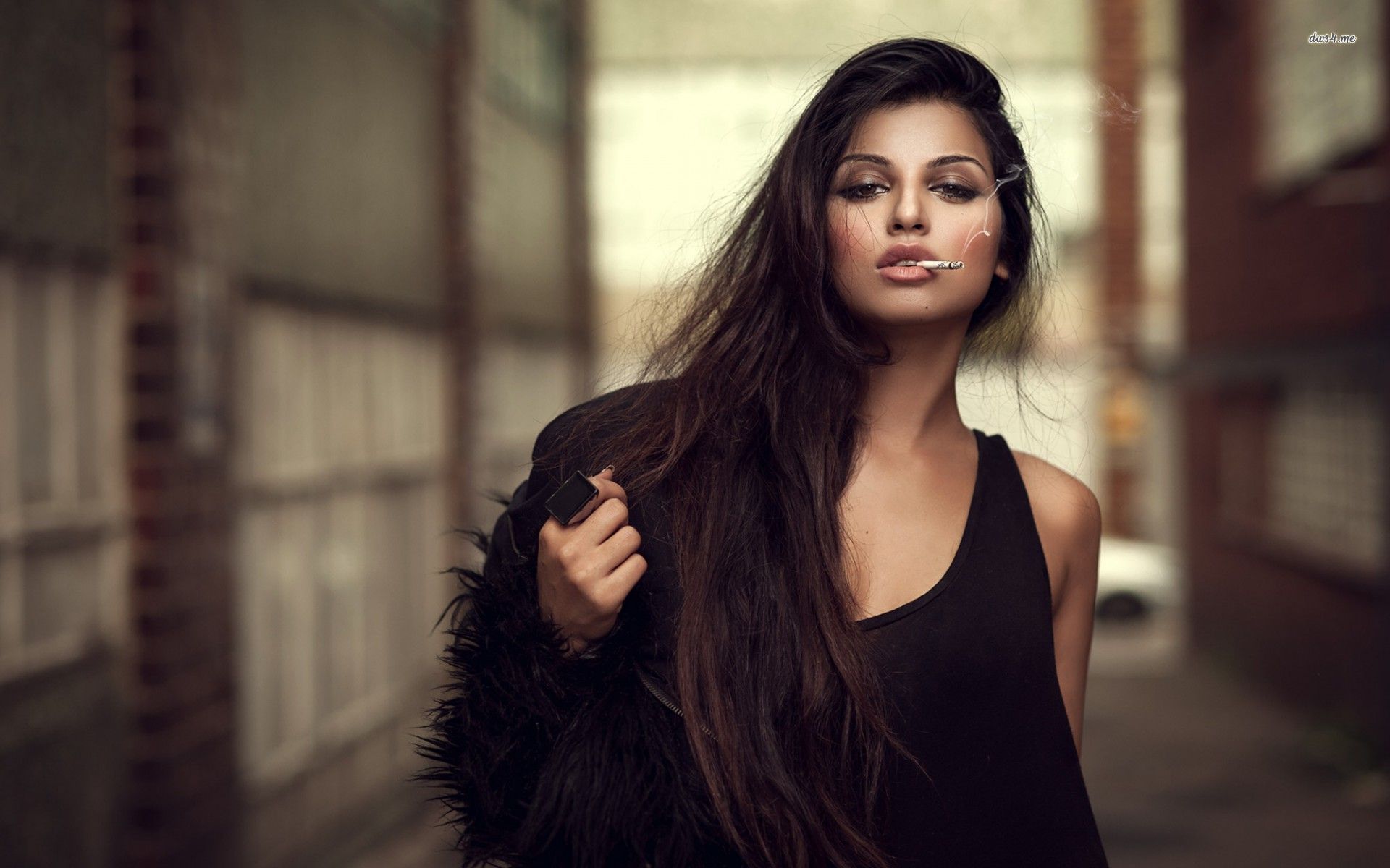 A playful frame from Sassy girls — online in Ho Chi Minh