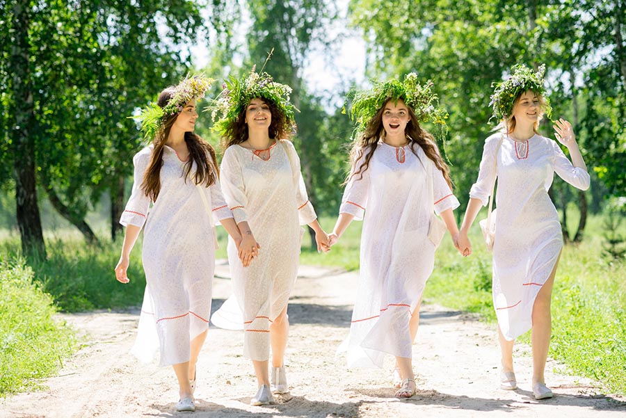 A cozy shot with Slavic girls — straight from Ho Chi Minh