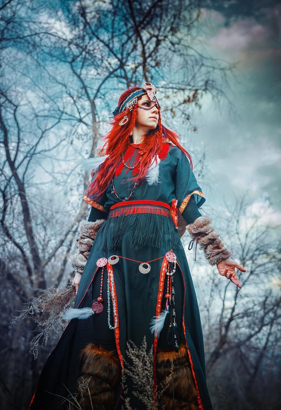 Take a pause and enjoy Girls in Slavic costumes — streaming from Ho Chi Minh