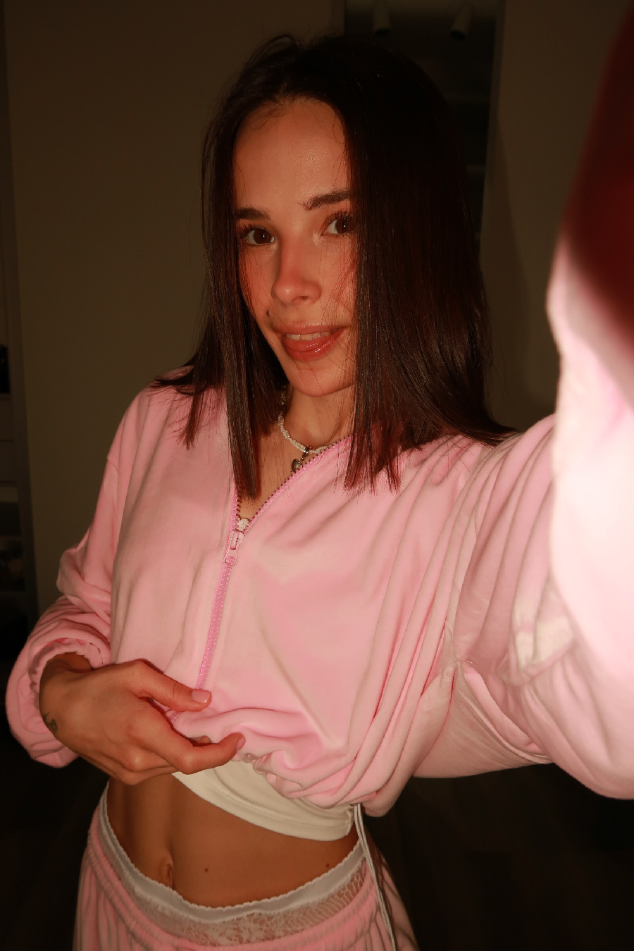 Tina brings the glow — live moments in Ho Chi Minh